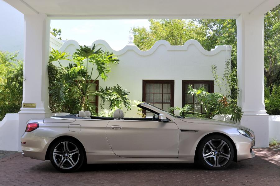  BMW 6-Series Convertible 2011 года  (фото 163 из 320)